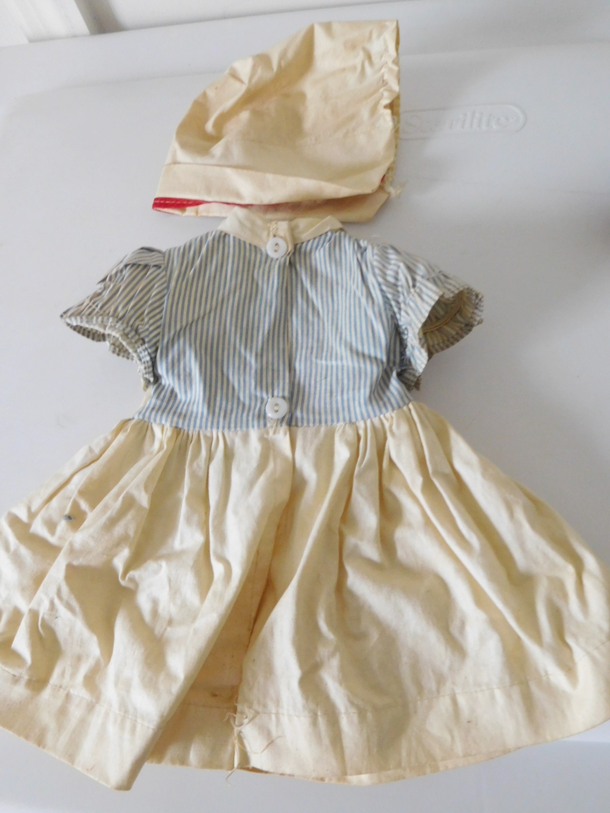 Vintage Nurse Outfit 46